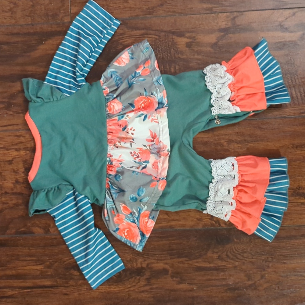 Romper - Picture 3 of 3